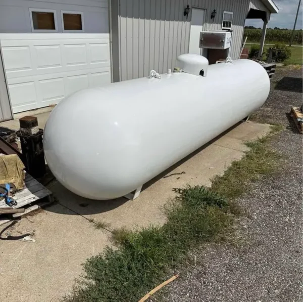 1000 Gallon Above Ground Propane Tank - Image 7
